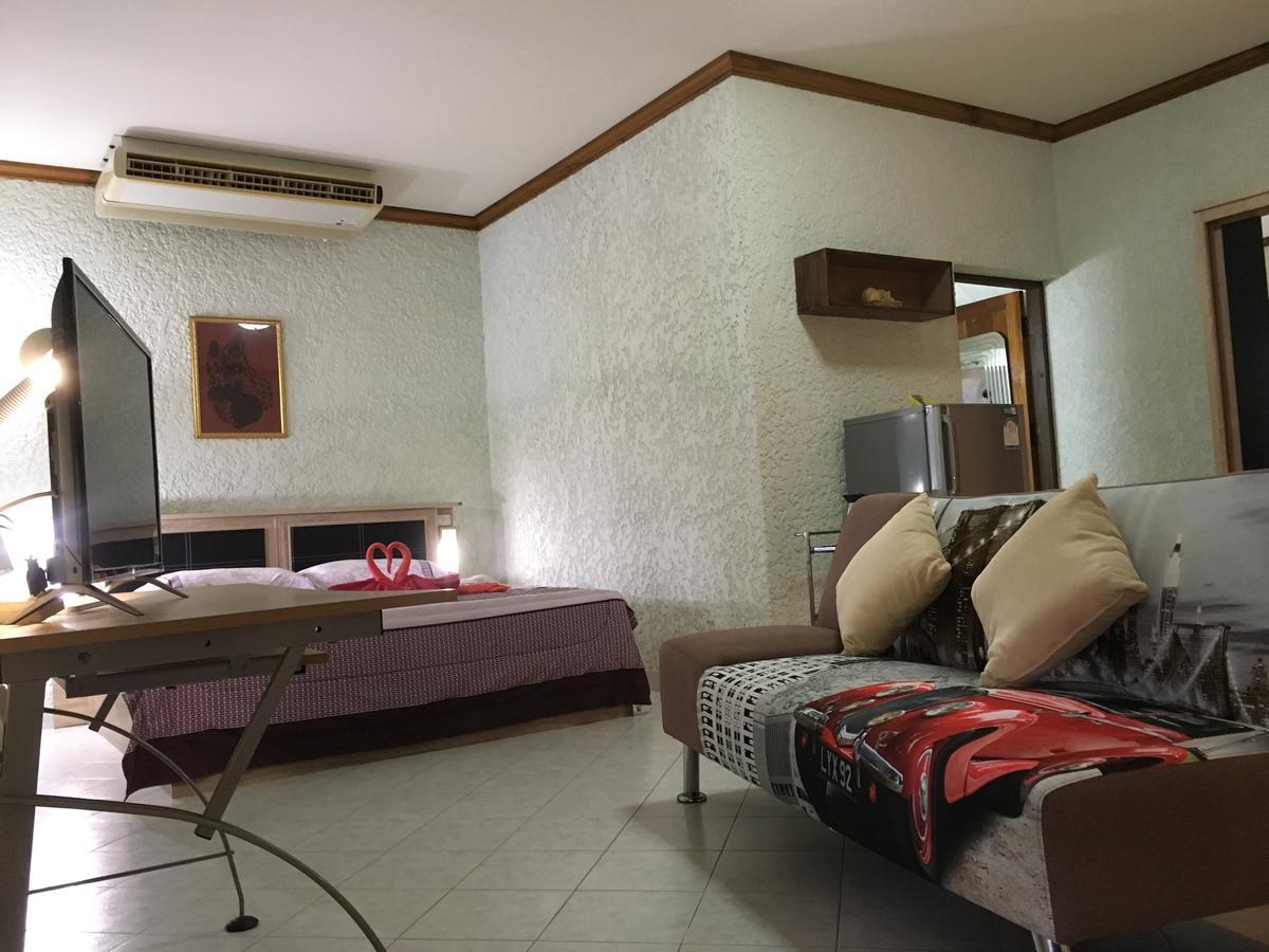 Peaceful Homestay Rawai Exterior foto